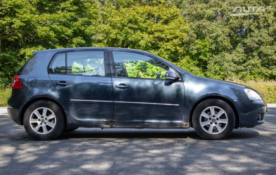 Volkswagen Golf V 1.6 LPG Trendline / 75kW / M5 / AJ NA SPLÁTKY / PROTIÚČET 2008 modrá