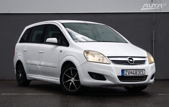 Opel Zafira 1.9 DTH 110kW MT6 / NA SPLÁTKY / NA PROTIÚČET 2009 bílá