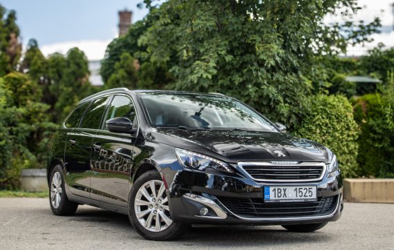 Peugeot 308 SW 1.6 BlueHDi 88kW 2016 černá