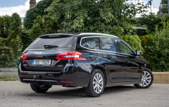 Peugeot 308 SW 1.6 BlueHDi 88kW 2016 černá