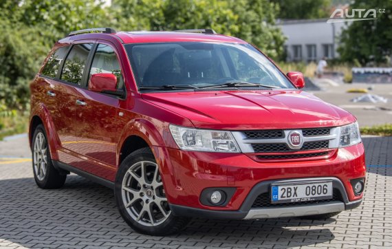 Fiat Freemont MJET 2.0 2013 červená