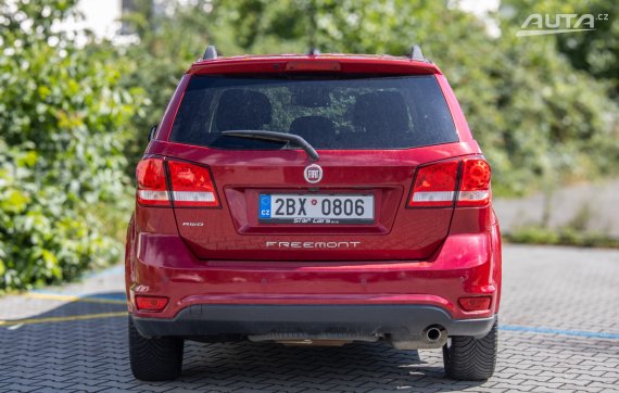 Fiat Freemont MJET 2.0 2013 červená