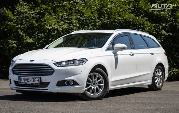 Ford Mondeo Combi 2.0 TDCi Duratorq Titanium, 132kW, M6 / AJ NA SPLÁTKY / PROTIÚČET / 2016 - hlavní pohled