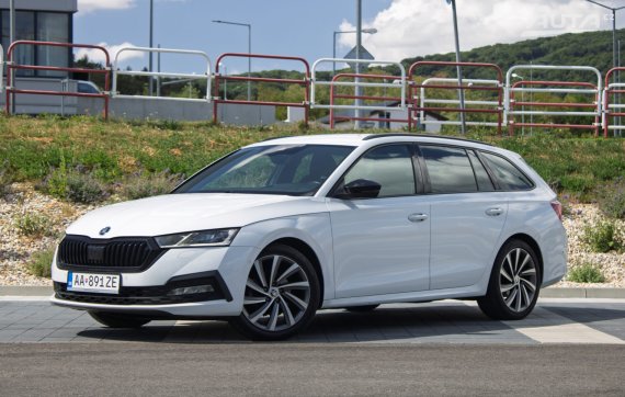 Škoda Octavia Combi 2.0 TDI SCR Sportline DSG 110kW AT7 / NA SPLÁTKY / NA PROTIÚČET 2021 - hlavní pohled