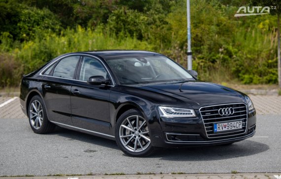 Audi A8 AT/8 4x4 190kW / AJ NA SPLÁTKY / PROTIÚČET/ 2016 černá