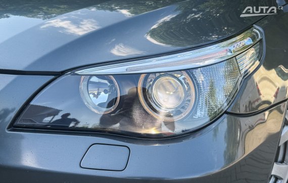 BMW Rad 5 Touring 525i A/T, 141kW (2004) / AJ NA SPLÁTKY / PROTIÚČET / 2004 šedá