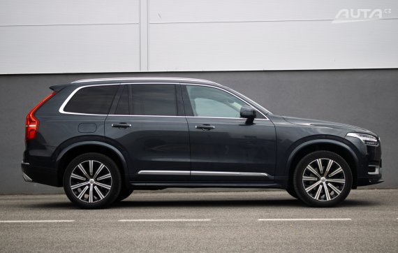 Volvo XC90 T6 Inscription 228kW AT8 / NA SPLÁTKY / NA PROTIÚČET 2019 šedá