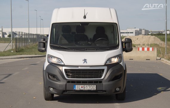 Peugeot Boxer L4H2 2.2 BlueHDI, 121kW 2022 bílá