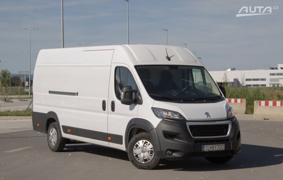 Peugeot Boxer L4H2 2.2 BlueHDI, 121kW 2022 bílá