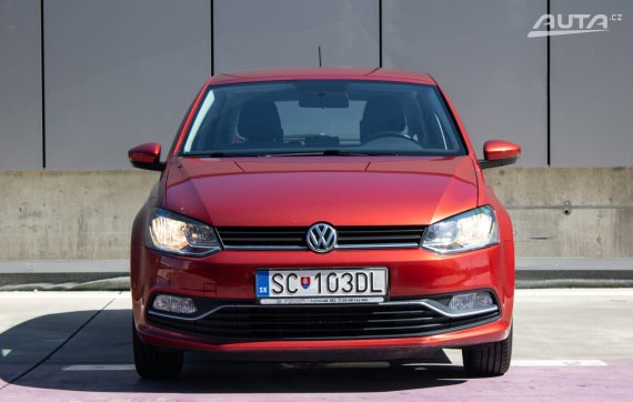 Volkswagen Polo 1.2 TSI BMT Comfortline / 66kW / M5 / ZÁRUKA / AJ NA SPLÁTKY / PROTIÚČET 2014 červená