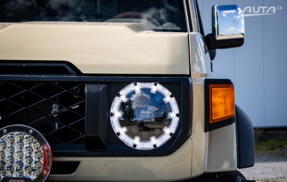 Toyota Land Cruiser 79 LX 2.8L Double Cab A/T, 150kW / AJ NA SPLÁTKY / PROTIÚČET / 2025 hnědá