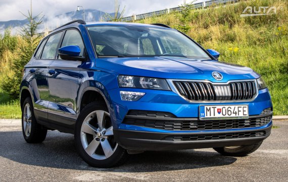 Škoda Karoq 1.5 TSI ACT Live Plus DSG, 110kW, A7 / AJ NA SPLÁTKY / PROTIÚČET / 2019 modrá