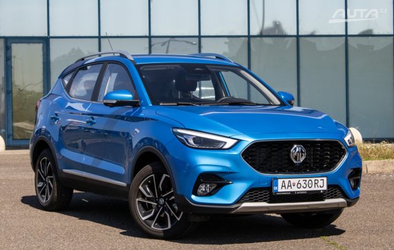Mg ZS 1.5 DVVT Essential Plus / 78kW / M5 / ZÁRUKA / AJ NA SPLÁTKY / PROTIÚČET 2025 modrá