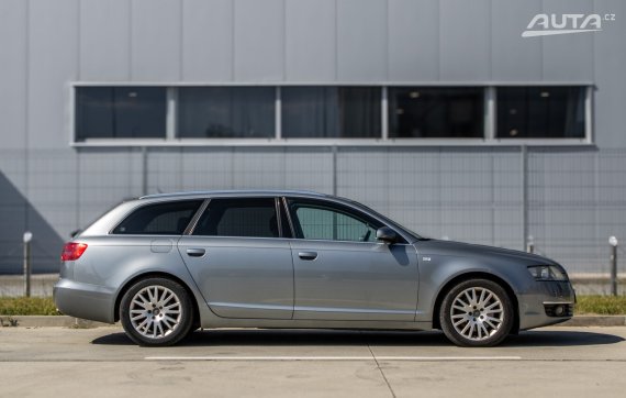 Audi A6 Avant 3.0 QUATTRO 171kW AT/6 / AJ NA SPLÁTKY / PROTIÚČET 2008 šedá