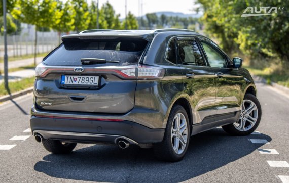 Ford Edge 2.0 TDCI 154kW AT/6 4x4 / AJ NA SPLÁTKY / PROTIÚČET 2017 šedá