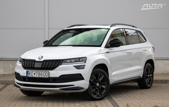 Škoda Karoq 2.0 TDI Sportline 4x4 DSG / 110kW / A7 / ZÁRUKA / AJ NA SPLÁTKY / PROTIÚČET 2022 - hlavní pohled