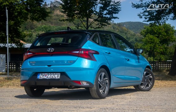 Hyundai i20 1.0 T-GDi FAMILY 74kW MT6 / NA SPLÁTKY / NA PROTIÚČET 2023 modrá