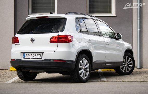 Volkswagen Tiguan 1.4 TSI BMT Trend&amp;Fun / 92kW / M6 / ZÁRUKA / AJ NA SPLÁTKY / PROTIÚČET 2015 bílá