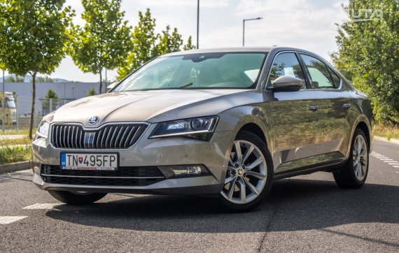Škoda Superb 2.0 TDI Style DSG AT/7 110kW / AJ NA SPLÁTKY / PROTIÚČET 2018 - hlavní pohled