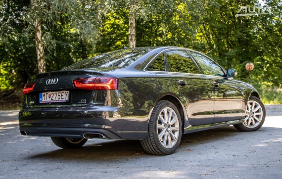 Audi A6 Limousine 3.0 TDI 218k Quattro 160kW AT/7 / AJ NA SPLÁTKY / PROTIÚČET 2015 šedá