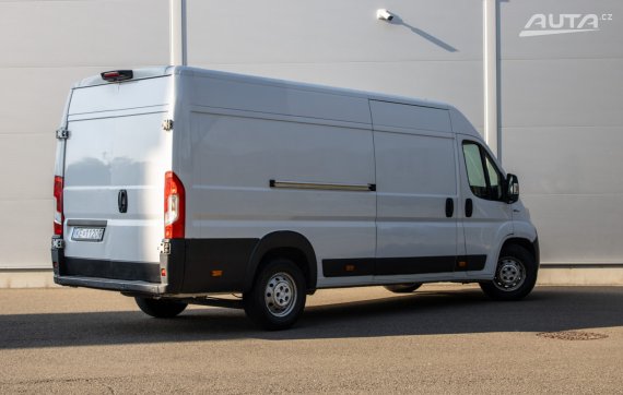 Fiat Ducato 2.3 Multijet L4H2 / 96kW / M6 / AJ NA SPLÁTKY / PROTIÚČET 2018 bílá