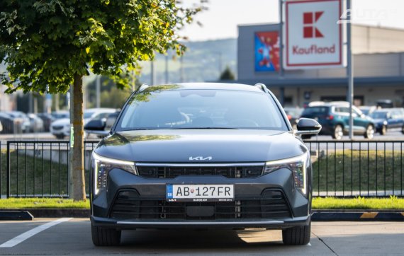 Kia K4 SW 1.6 T-GDi 7DCT / 132kW / A7 / ZÁRUKA / AJ NA SPLÁTKY / PROTIÚČET 2026 šedá