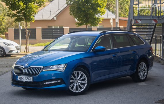 Škoda Superb Combi 2.0 TDI Live Plus DSG / 110kW / A7 / ZÁRUKA / AJ NA SPLÁTKY / PROTIÚČET 2021 - hlavní pohled
