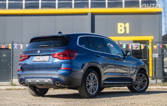 BMW X3 xDrive30d Luxury Line G01 195kW / AJ NA SPLÁTKY / PROTIÚČET 2020 modrá
