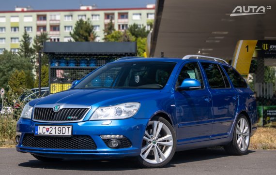 Škoda Octavia Combi 2.0 TDI RS DSG / 125kW / A6 / ZÁRUKA / AJ NA SPLÁTKY / PROTIÚČET 2012 - hlavní pohled