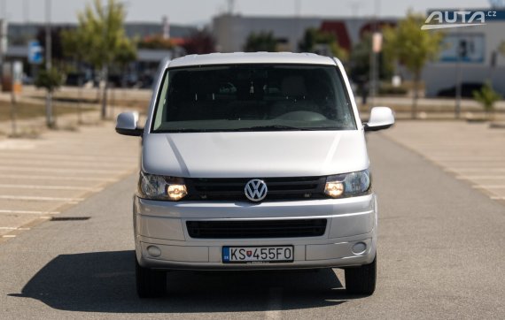 Volkswagen Caravelle T5 2.0 TDI KR Comfortline DSG / 103kW / A7 / ZÁRUKA / AJ NA SPLÁTKY / PROTIÚČET 2011 stříbrná metalíza