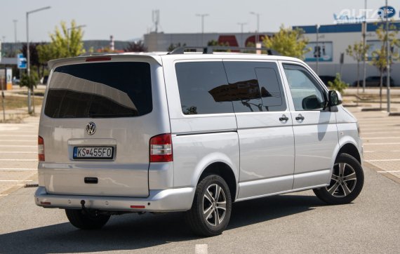 Volkswagen Caravelle T5 2.0 TDI KR Comfortline DSG / 103kW / A7 / ZÁRUKA / AJ NA SPLÁTKY / PROTIÚČET 2011 stříbrná metalíza