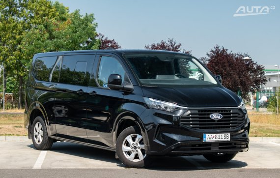 Ford Transit Custom 2.0 TDCi EcoBlue Trend L2H1 / 125kW / A8 / ZÁRUKA / AJ NA SPLÁTKY / PROTIÚČET 2025 černá