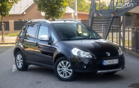 Suzuki SX4 1.6 NAVI GS 4x4 / 88kW / M5 / ZÁRUKA / AJ NA SPLÁTKY / PROTIÚČET 2013 hnědá