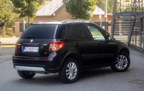 Suzuki SX4 1.6 NAVI GS 4x4 / 88kW / M5 / ZÁRUKA / AJ NA SPLÁTKY / PROTIÚČET 2013 hnědá
