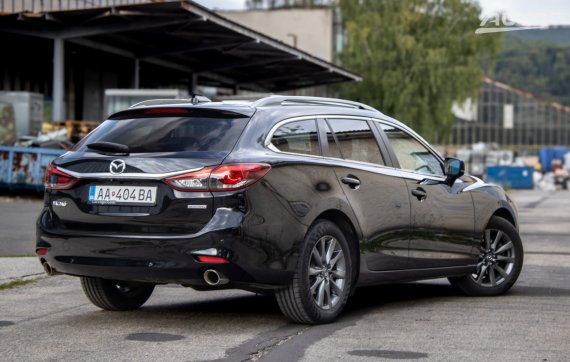 Mazda 6 Combi (Wagon) 2.0 Skyactiv-G Revolution / 121kW / M6 / ZÁRUKA / AJ NA SPLÁTKY / PROTIÚČET 2021 černá