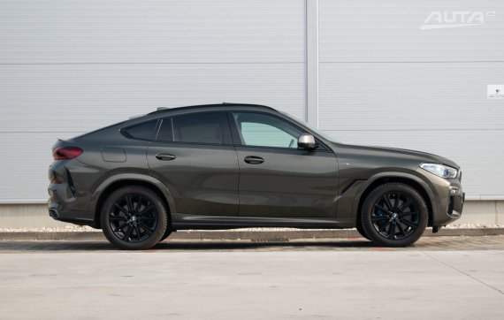 BMW X6 M50d xDrive 294kw SK, AJ NA SPLÁTKY / PROTIÚČET 2020 zelená