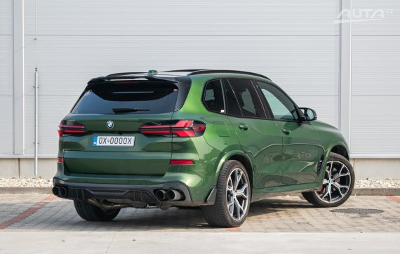 BMW X5 M60i xDrive 390kw  výfukový systém dÄHLer AJ NA SPLÁTKY / PROTIÚČET 2023 zelená