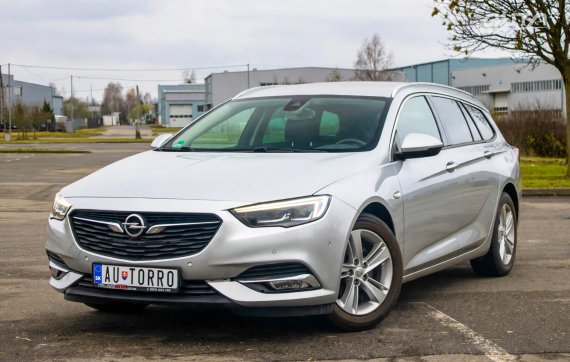 Opel Insignia 1.5 Turbo automat / AJ NA SPLÁTKY - PROTIHODNOTA / 2018 - hlavní pohled
