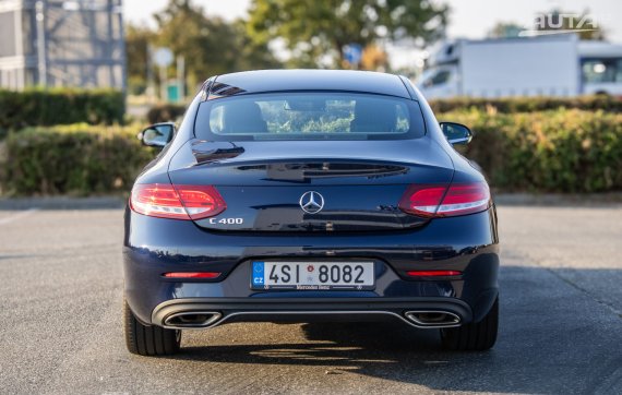 Mercedes-Benz C 400 4MATIC 2016 2016 modrá