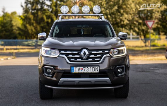 Renault Alaskan dCi 190 Zen / 140kW / M6 / ZÁRUKA / AJ NA SPLÁTKY / PROTIÚČET 2018 hnědá