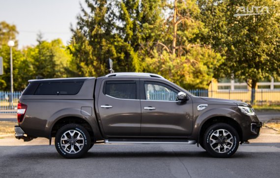 Renault Alaskan dCi 190 Zen / 140kW / M6 / ZÁRUKA / AJ NA SPLÁTKY / PROTIÚČET 2018 hnědá