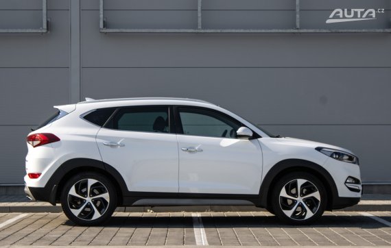 Hyundai Tucson 2.0 CRDi Premium 4x4 / 136kW / A6 / ZÁRUKA / AJ NA SPLÁTKY / PROTIÚČET 2018 bílá