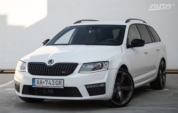Škoda Octavia Combi 2.0 TDI RS / 135kW / A6 / ZÁRUKA / AJ NA SPLÁTKY / PROTIÚČET 2015 - hlavní pohled