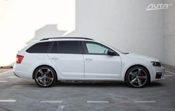 Škoda Octavia Combi 2.0 TDI RS / 135kW / A6 / ZÁRUKA / AJ NA SPLÁTKY / PROTIÚČET 2015 bílá