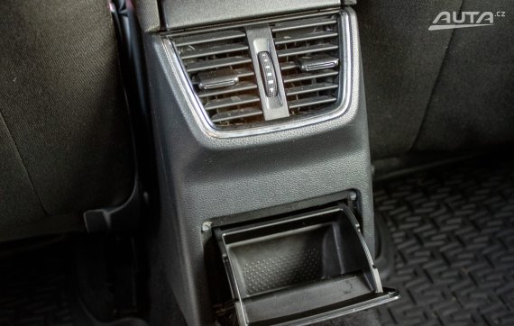 Škoda Octavia Combi 2.0 TDI 4x4 DSG 2014 bílá