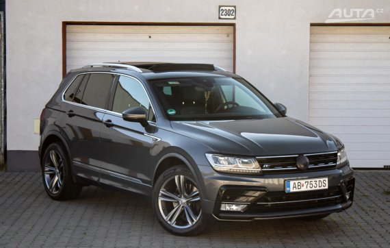Volkswagen Tiguan 2.0 TDI 4MOTION R-Line / 140kW / A7 / ZÁRUKA / AJ NA SPLÁTKY / PROTIÚČET 2017 šedá