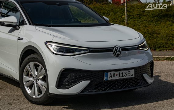 Volkswagen ID.5 Pro 77 kWh 128kW 2023 bílá