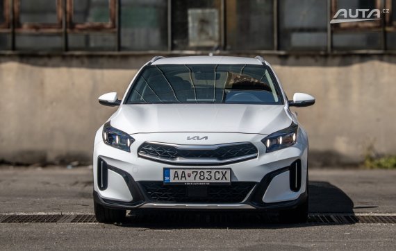 Kia XCeed 2023 AT/7 117kW / AJ NA SPLÁTKY / PROTIÚČET 2023 bílá