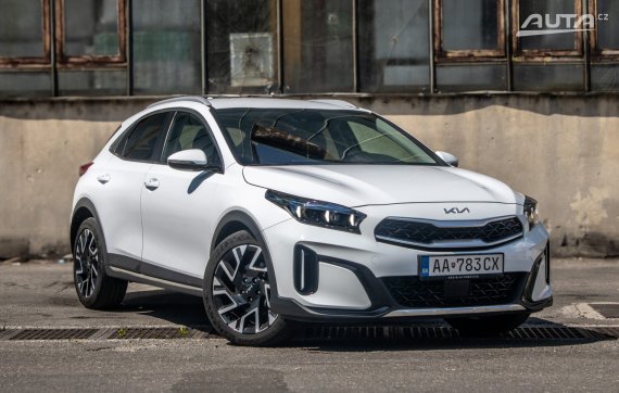 Kia XCeed 2023 AT/7 117kW / AJ NA SPLÁTKY / PROTIÚČET 2023 bílá