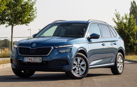 Škoda Kamiq 1.0 TSI Active / 70kW / M5 / ZÁRUKA / AJ NA SPLÁTKY / PROTIÚČET 2021 - hlavní pohled